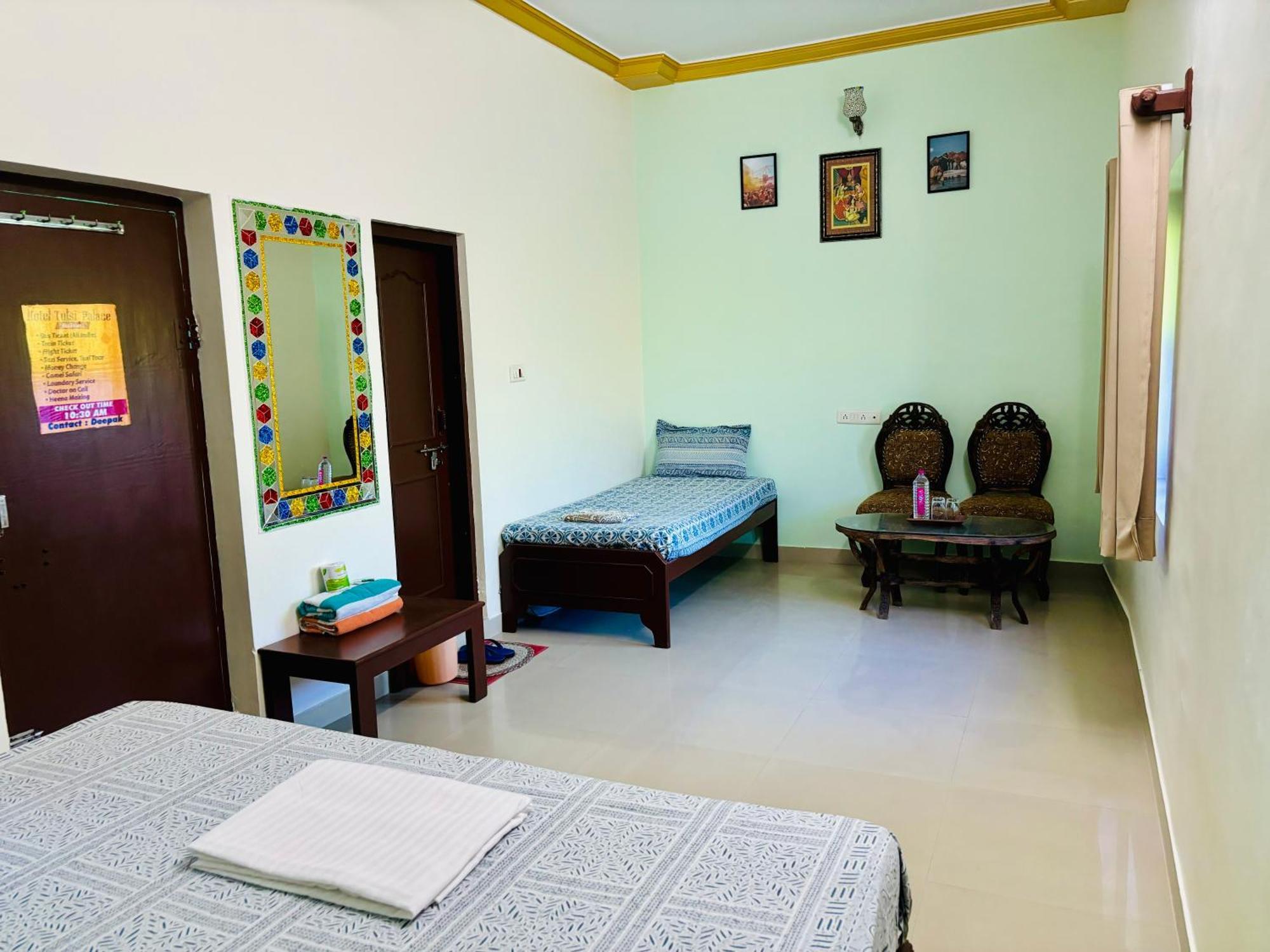 Hotel Tulsi Palace プシュカル エクステリア 写真